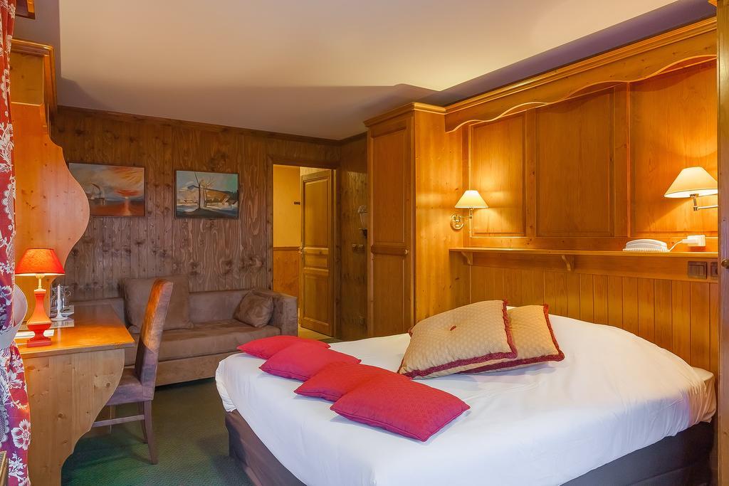Hotel Les Balcons Village La Plagne Exterior photo