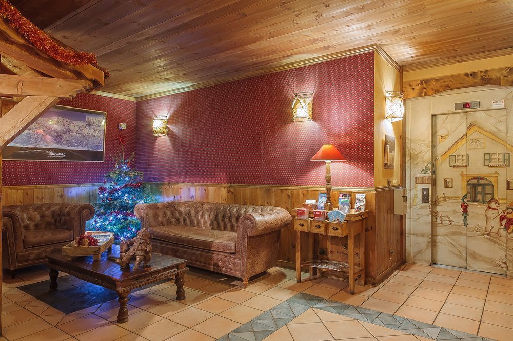 Hotel Les Balcons Village La Plagne Exterior photo